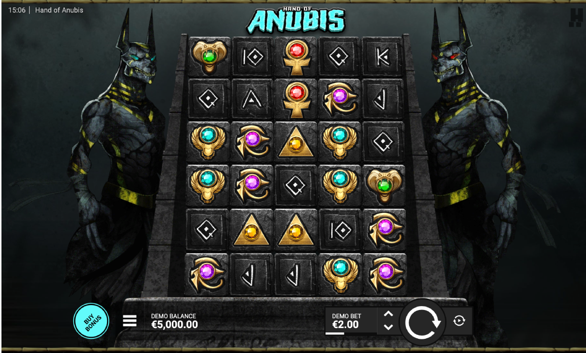 Hand of Anubis slot showing dark Egyptian theme and dual statues